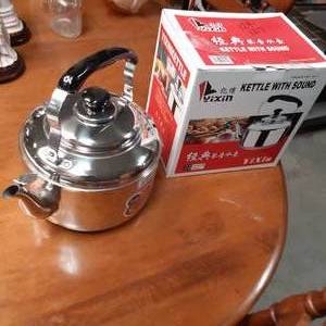 lot 163 image: 4L Stainless Whistling Tea Kettle.....