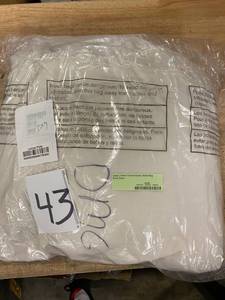 lot 43 image: Legacy Velvet Flannel Cream Solid King Duvet Cover, D1S6-K-CREAM - NEW