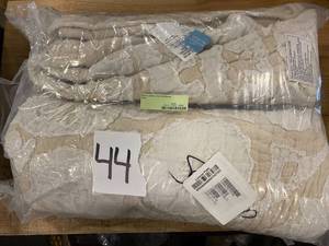 lot 44 image: Bianca Cotton Linen FullQueen Quilt, 50291Q-FQ-MULTI - NEW