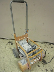 lot 304 image: RIGID PORTABLE AIR COMPRESSOR