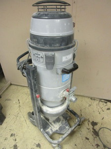 lot 309 image: NATIONAL FLOORING EQUIPMENT DUST COLLECTOR