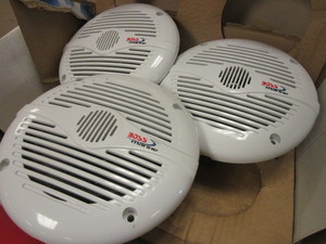 lot 351 image: REVO 6 XS SERIES HIGH-PERFORMANCE BOSS MARINE SPEAKERS - NEW