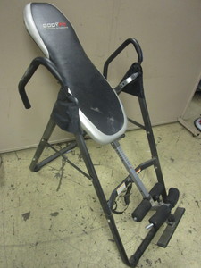 lot 354 image: BODY FIT INVERSION TABLE BY SPORTS AUTHORITY
