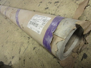 lot 365 image: LINOLEUM FLOORING - NEW