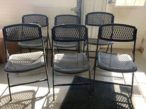 lot 64 image: Lot of 6 Made in USA Folding Chairs