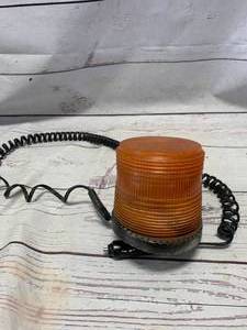 lot 76 image: Orange Rotating Vehicle Magnetic Light