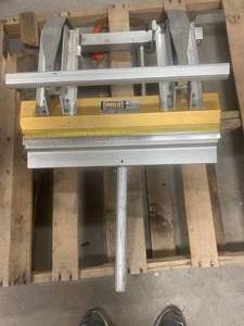 lot 100 image: Tapco 2 Port-O-Bender
