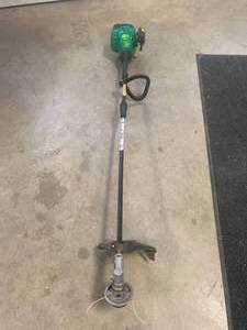 lot 101 image: Weed Eater Feather Lite SST25CE