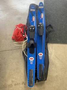 lot 126 image: HO Pro Combo Water Skis, Rope, Travel Bag