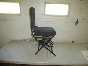 Guide Gear Folding Swivel Chair Black