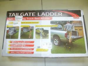Tailgate Ladder