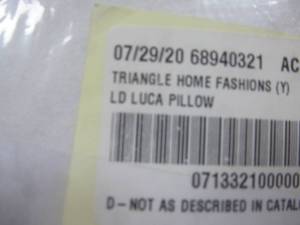 Luca Triangle Pillow
