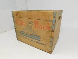 lot 64 image: Vintage White Rock Sparkling Beverages Wood Box Crate