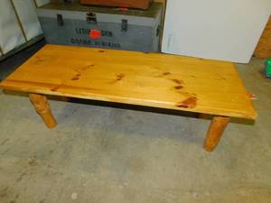 lot 4 image: Laquared Log Coffee Table