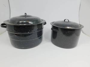 lot 92 image: 2 Vintage Large Medium Round Canning Black Enamel Speckled Stock Pots & Lids