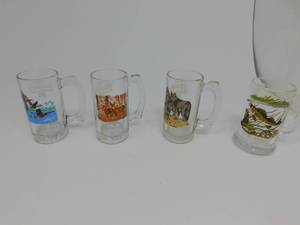lot 96 image: 54 Schmidt Glass Wildlife Beer Mugs