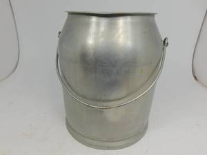 lot 35 image: Vintage Rustic Stainless Steel Milk CanBucket