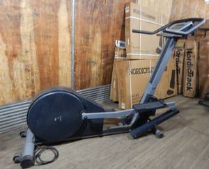 lot 41 image: NordicTrack VGR970 Elliptical with Power Ramp and IFit.com Display
