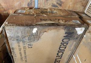 lot 49 image: Lot of 2 NordicTrack NordicFlex Ultra Lift Box Damage and Missing Box 2