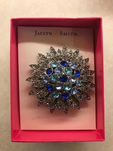 Jaclyn Smith Fashion Pin