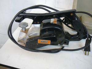 lot 28 image: Craftsman Commercial Planer