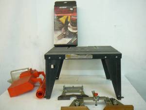 lot 67 image: Router TableRuter Guide KitOthers