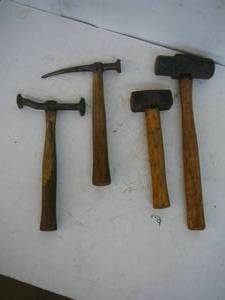 lot 93 image: HammersBody ShopOthers