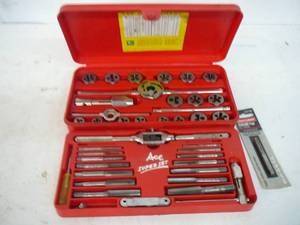 lot 108 image: Ace Tap & Die Set