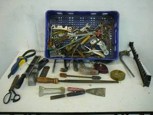 lot 124 image: Hand ToolsShop Tools