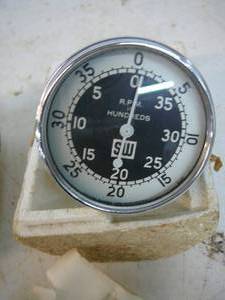 lot 133 image: Vintage Stewart-Warner Hand Tachometer