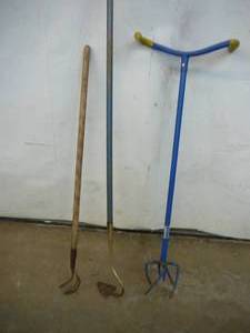 lot 168 image: Garden Tools