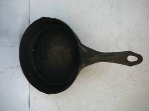 lot 197 image: Iron Skillet Steel