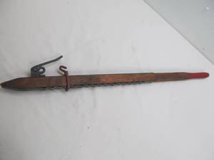 vintage international steel tool co. fence stretcher