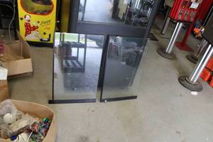 lot 22 image: Rainbow Crane Toy House Claw Machine Crane Game Glass Panels