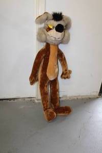 lot 54 image: Warner Bros. Wile E. Coyote Medium Stuffed Animal