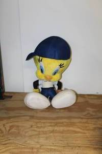 lot 76 image: Warner Bros. Looney Tunes Tweety Bird Baseball Player Stuffed Animal