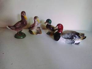 lot 23 image: Four Ceramic Bird Collectibles