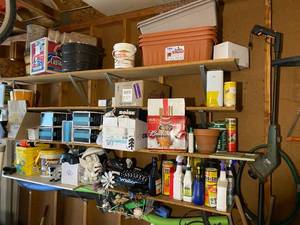 lot 208 image: Lot of Garden, Garage and Outdoor Items