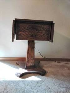 lot 74 image: Drop-Leaf Wood Accent Table