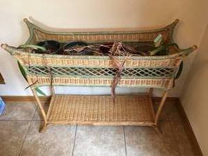 lot 263 image: Wicker Plantstand