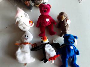 6-Beanie Babies