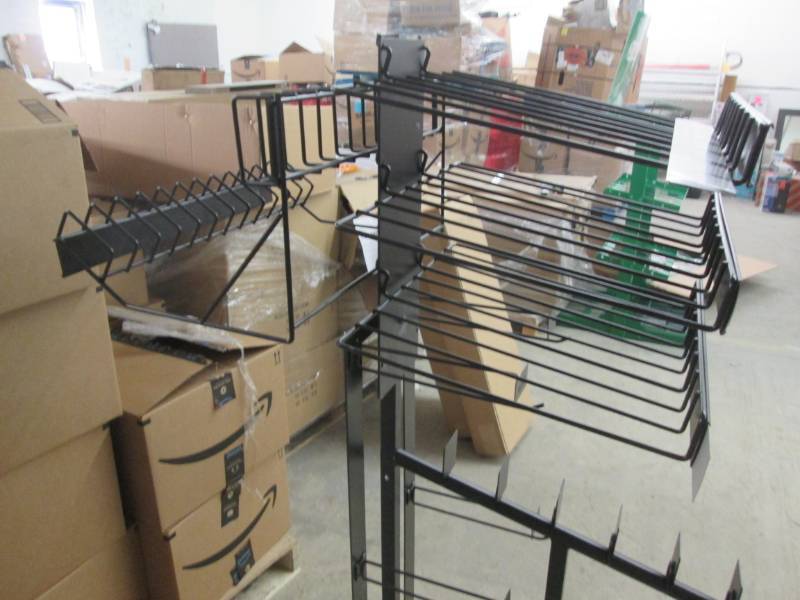 lot 90 image: Combo Display Rack ... N. Garage