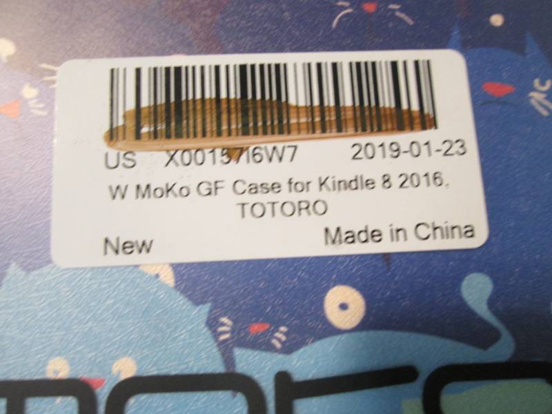 lot 237 image: 5 Kindle Cases, iPad Mini case...End of K