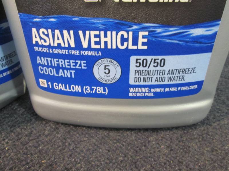 lot 239 image: 2 Gallons Valvoline Zerex Antifreez... End of K