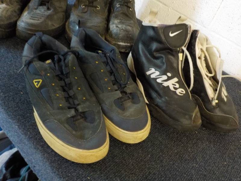 lot 94 image: Size 11 and 12 Mens Shoes and Boot... H2