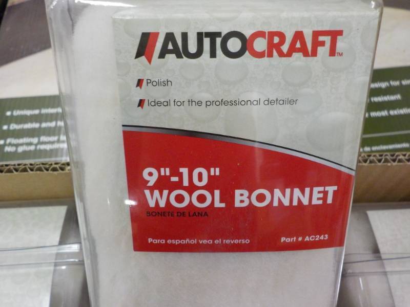 lot 362 image: Case of 12 - Auto Craft 9-10 Wool...