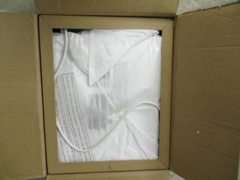 lot 152 image: Truett Plus 6000 BTU Air Conditione...Z-Floor