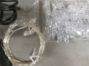 lot 7 image: 4 Sets FavFactory 17ft Photo Clip String Fairy Lights - 40 LED Lights - 40 Transparent Clips Hanging Pictures - USB Powered - Perfect Dorm Bedroom Wall Decor Wedding Decorations Retail $9.50set End of K