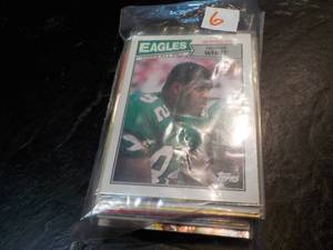 lot 34 image: 50 Reggie White Cards Coin D