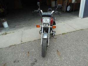 lot 4 image: 1982 Yamaha Maxim XJ750